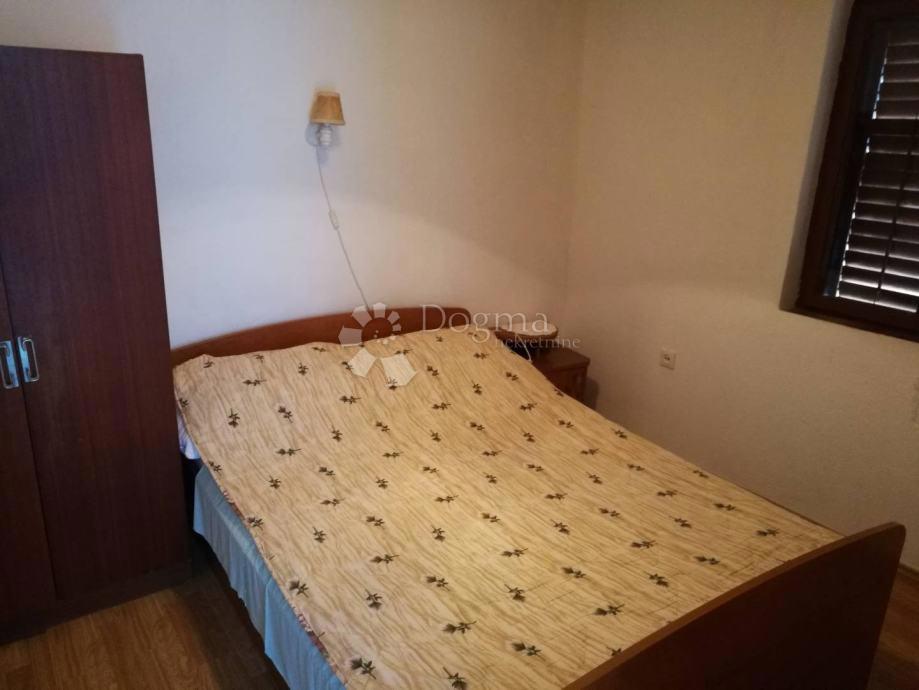 Maison À vendre - ŠIBENSKO-KNINSKA TRIBUNJ