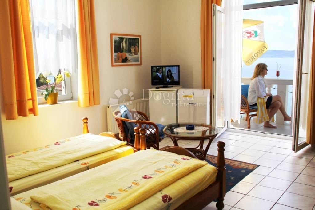 Poslovni prostori Na predaj - PRIMORSKO-GORANSKA CRIKVENICA