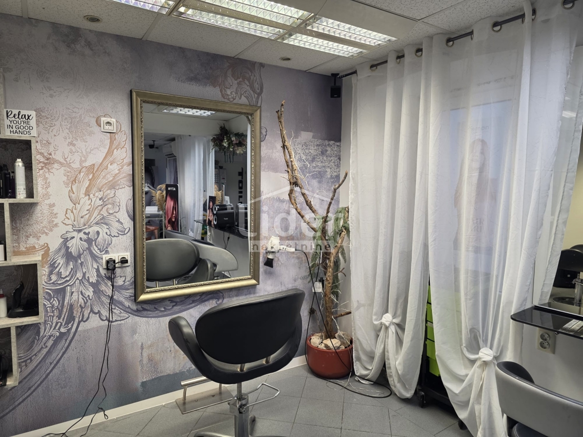 Locaux commerciaux À vendre - PRIMORSKO-GORANSKA MALI LOŠINJ