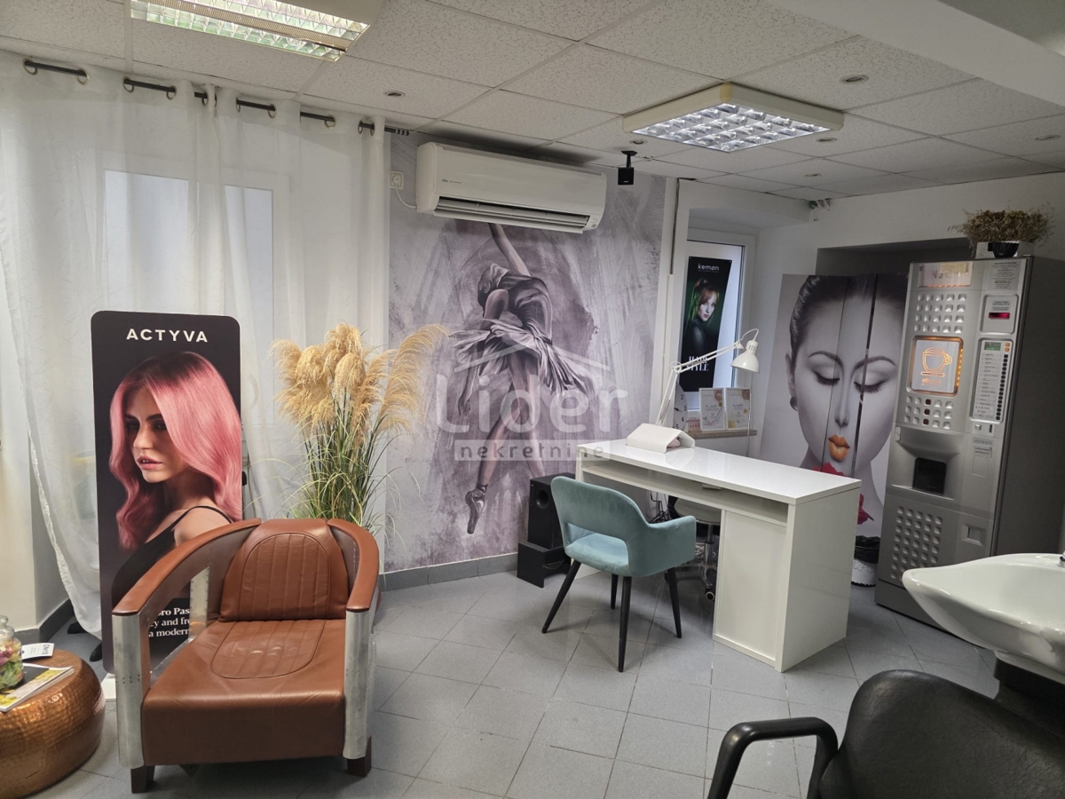 Locaux commerciaux À vendre - PRIMORSKO-GORANSKA MALI LOŠINJ