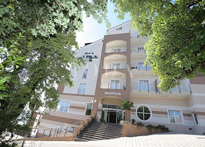 Poslovni prostor Na prodaju - PRIMORSKO-GORANSKA CRIKVENICA