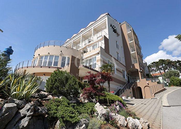 Poslovni prostor Na prodaju - PRIMORSKO-GORANSKA CRIKVENICA