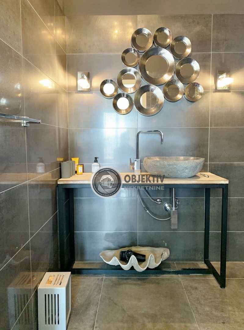 Haus Zu verkaufen - SPLITSKO-DALMATINSKA SOLIN