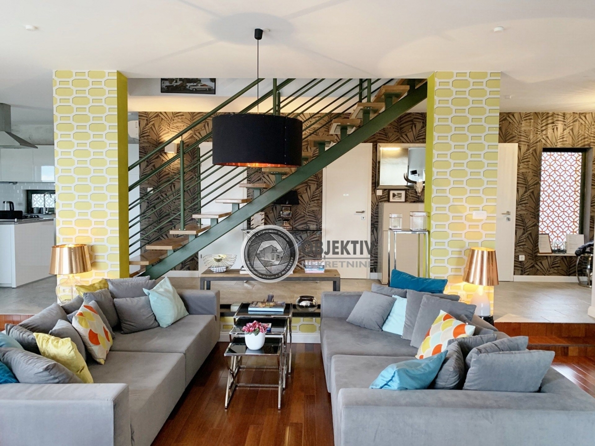 Haus Zu verkaufen - SPLITSKO-DALMATINSKA SOLIN