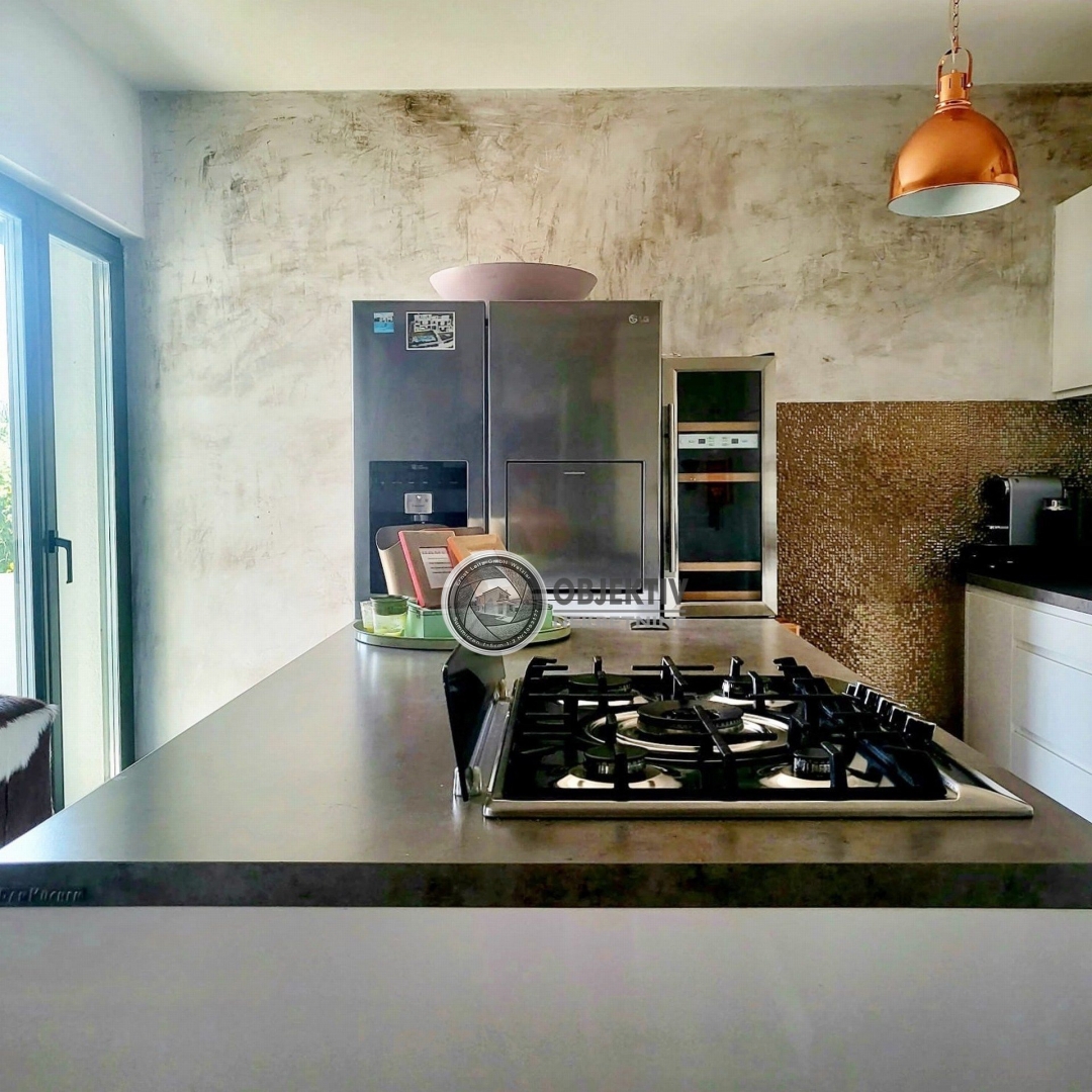 Haus Zu verkaufen - SPLITSKO-DALMATINSKA SOLIN