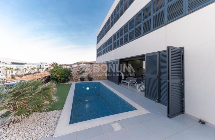 Apartment zu verkaufen 103 m² – Posedarje