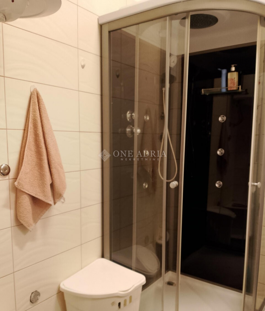 Apartmán Na predaj - PRIMORSKO-GORANSKA KRALJEVICA