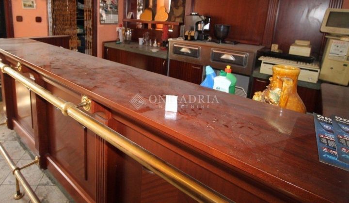 Poslovni prostor na prodaju 35 m² – Krk