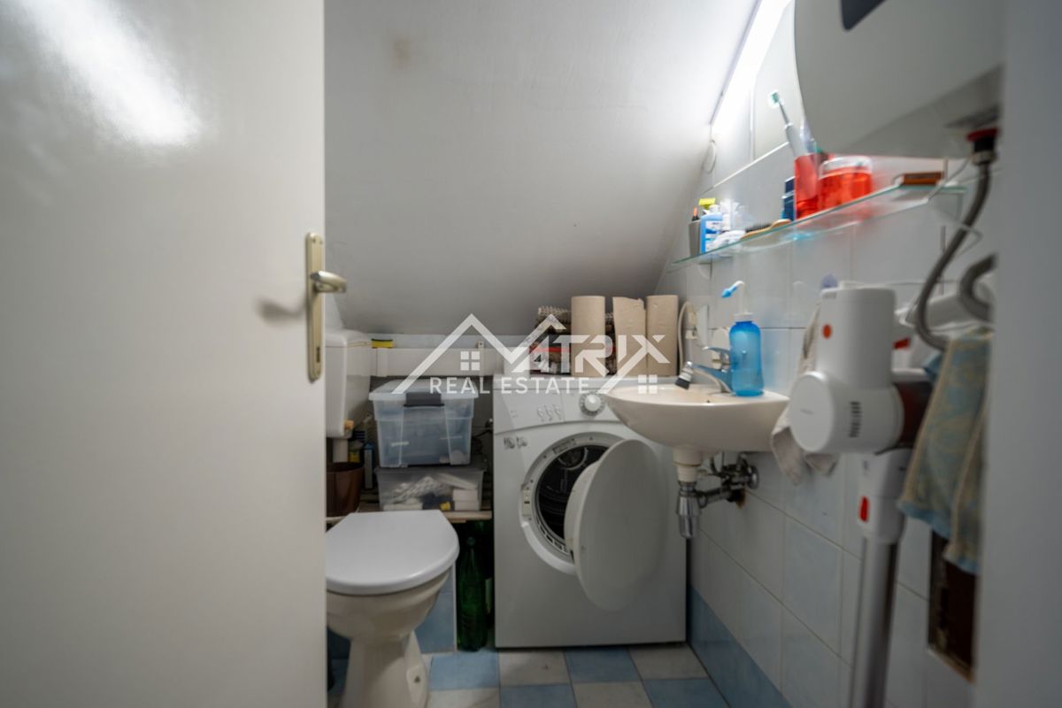 Appartement À vendre - OSJEČKO-BARANJSKA OSIJEK