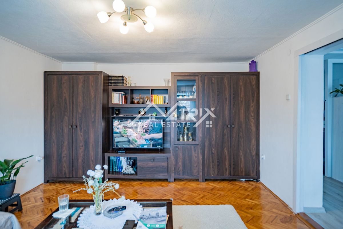 Appartement À vendre - OSJEČKO-BARANJSKA OSIJEK