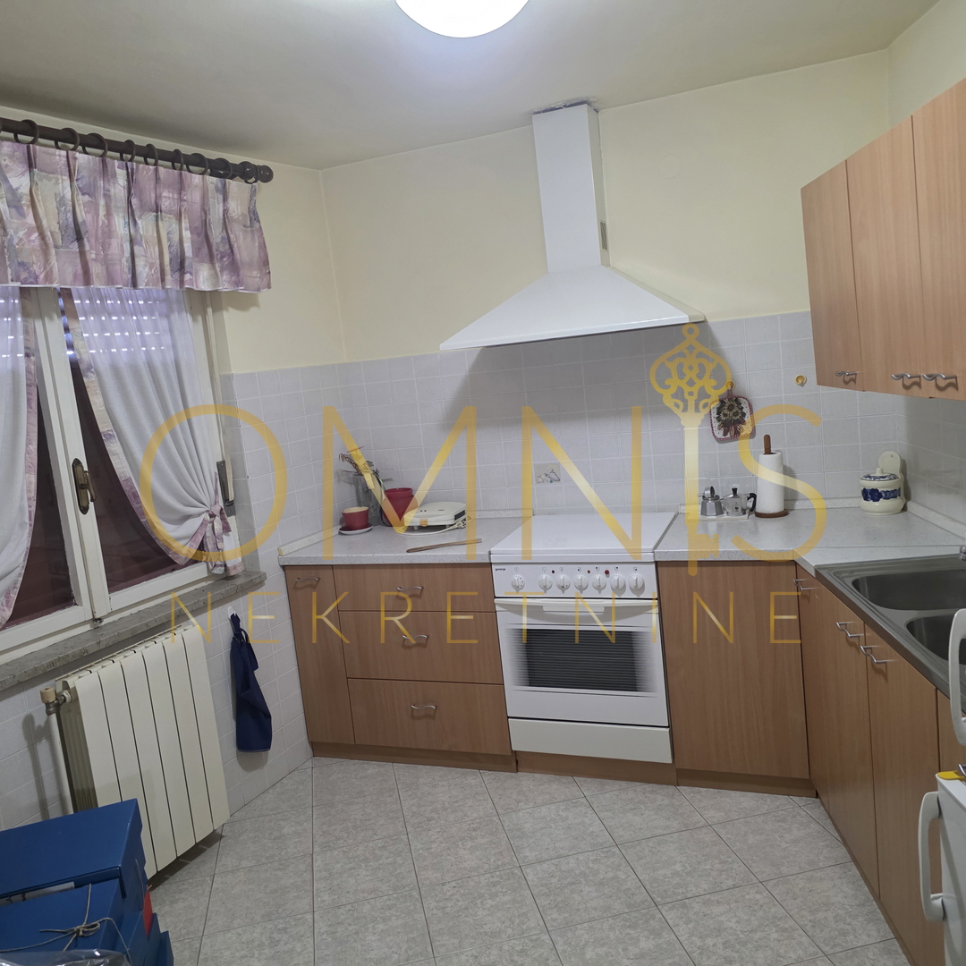 Maison À vendre KASTAV