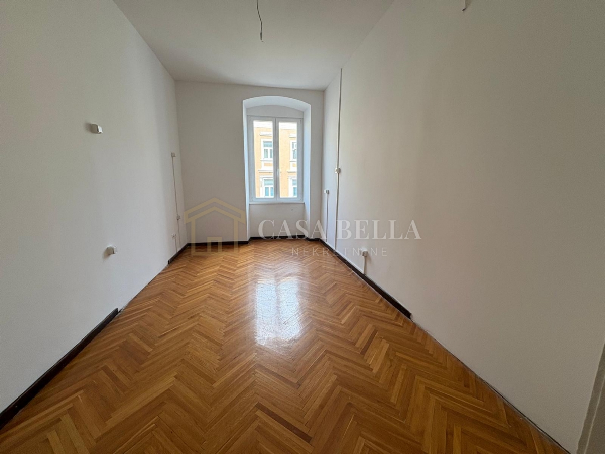 Appartamento In vendita - PRIMORSKO-GORANSKA RIJEKA