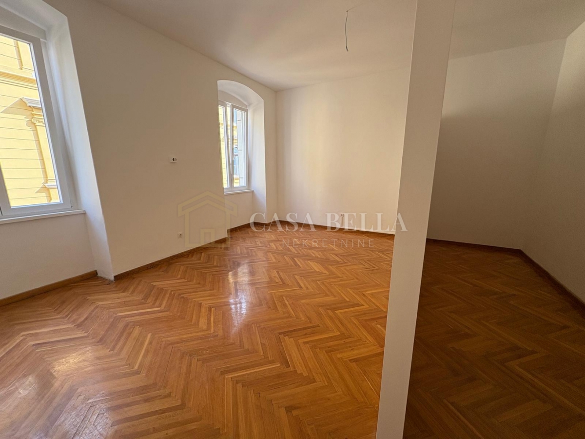 Appartamento In vendita - PRIMORSKO-GORANSKA RIJEKA
