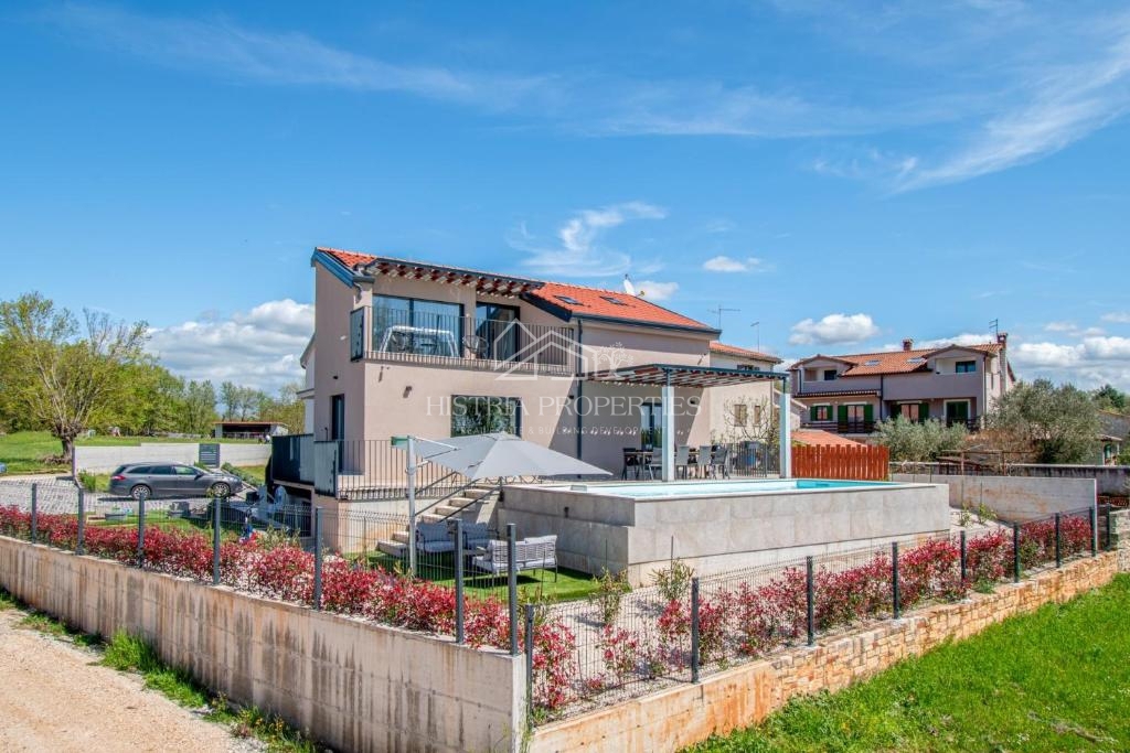 House For sale - Istarska Poreč - foto 1/24
