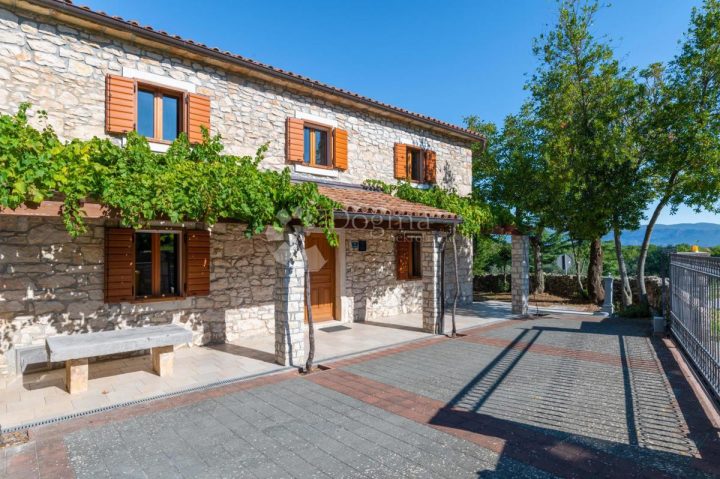 Haus Zu verkaufen - Istarska Labin - foto 3/22
