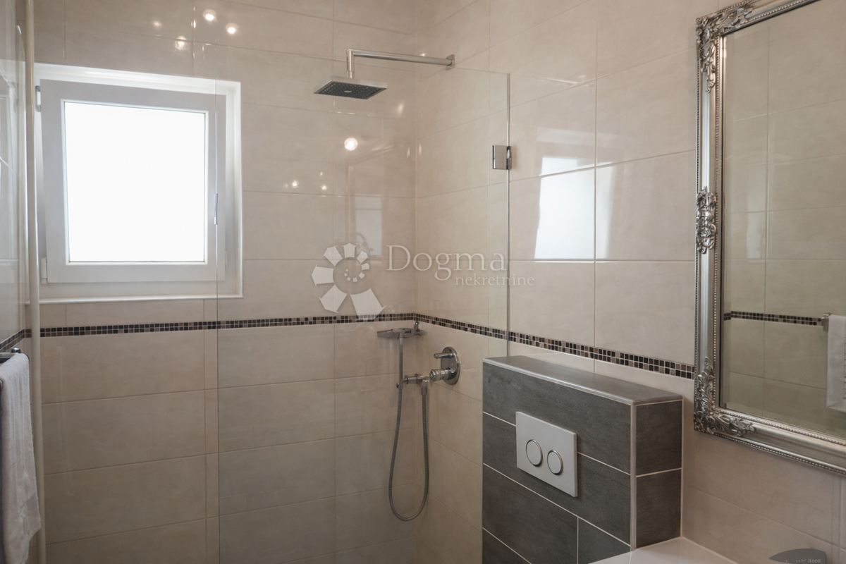 Appartement À louer - ISTARSKA ROVINJ
