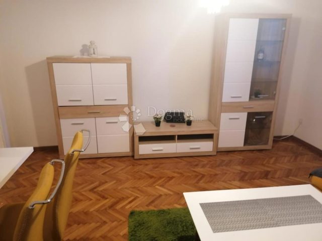 Mieszkanie Do wynajęcia - Primorsko-goranska Rijeka - foto 2/21