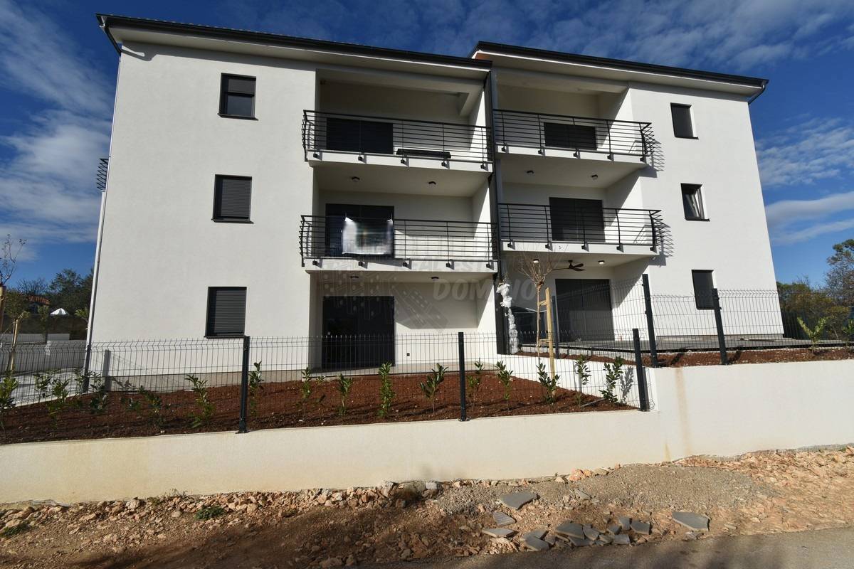 Apartment Zu verkaufen - Primorsko-goranska Krk - foto 2/16