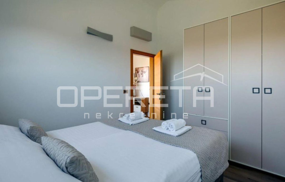 Kuća Na prodaju - ISTARSKA POREČ
