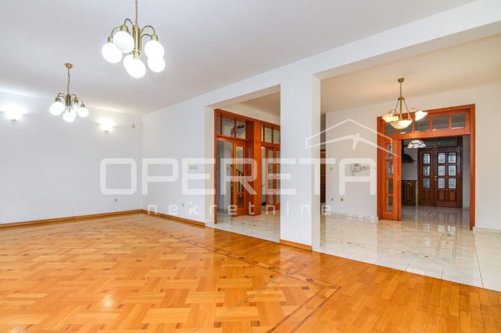 Maison À louer - Grad Zagreb Zagreb - foto 5/15