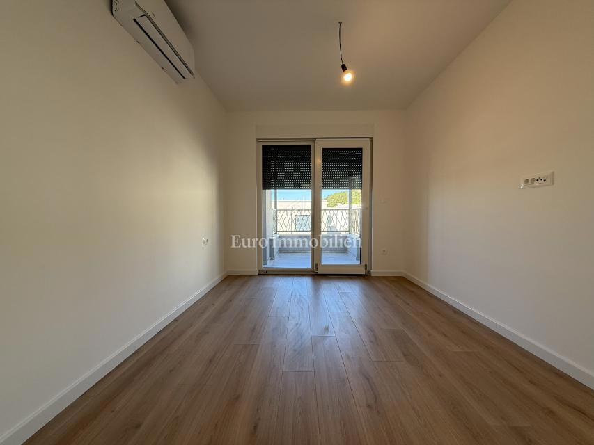 Apartment Zu verkaufen - Splitsko-dalmatinska Makarska - foto 5/13