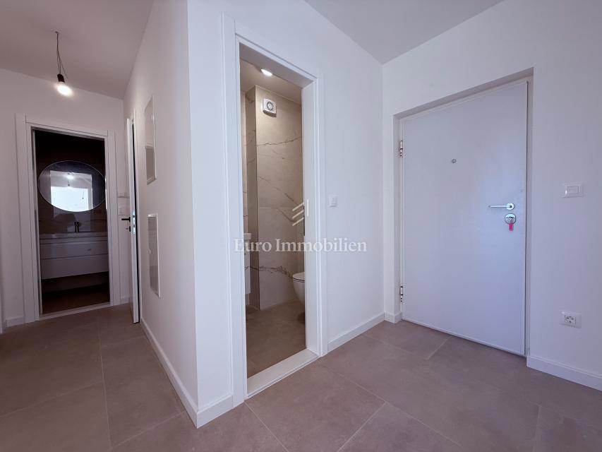 Apartment Zu verkaufen - SPLITSKO-DALMATINSKA MAKARSKA