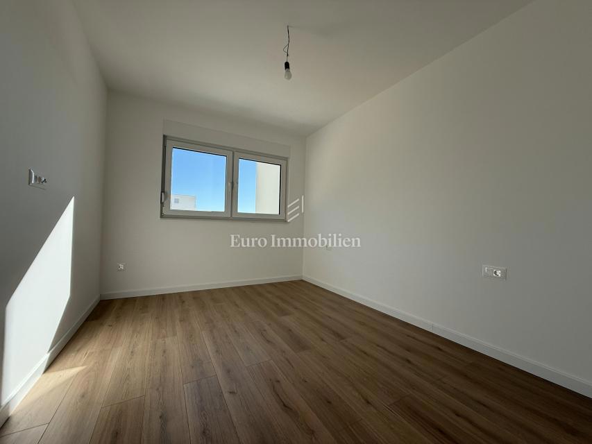 Apartment Zu verkaufen - SPLITSKO-DALMATINSKA MAKARSKA