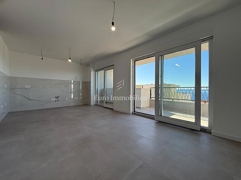 Apartment Zu verkaufen - Splitsko-dalmatinska Makarska - foto 1/18