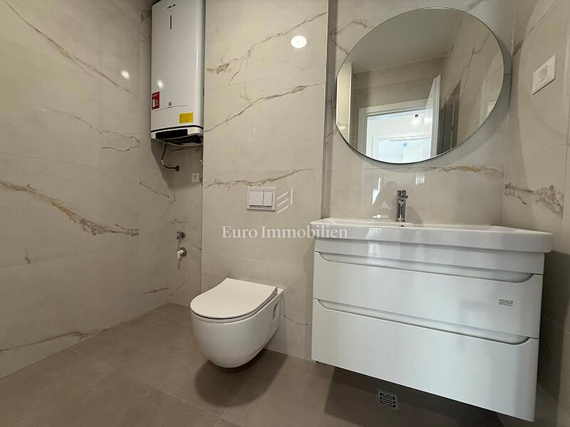 Apartment Zu verkaufen - SPLITSKO-DALMATINSKA MAKARSKA