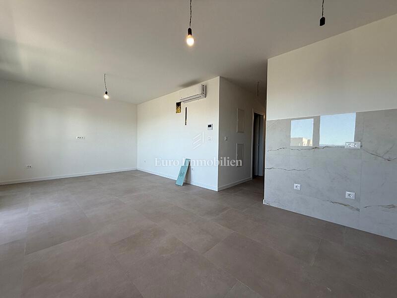 Apartment Zu verkaufen - SPLITSKO-DALMATINSKA MAKARSKA