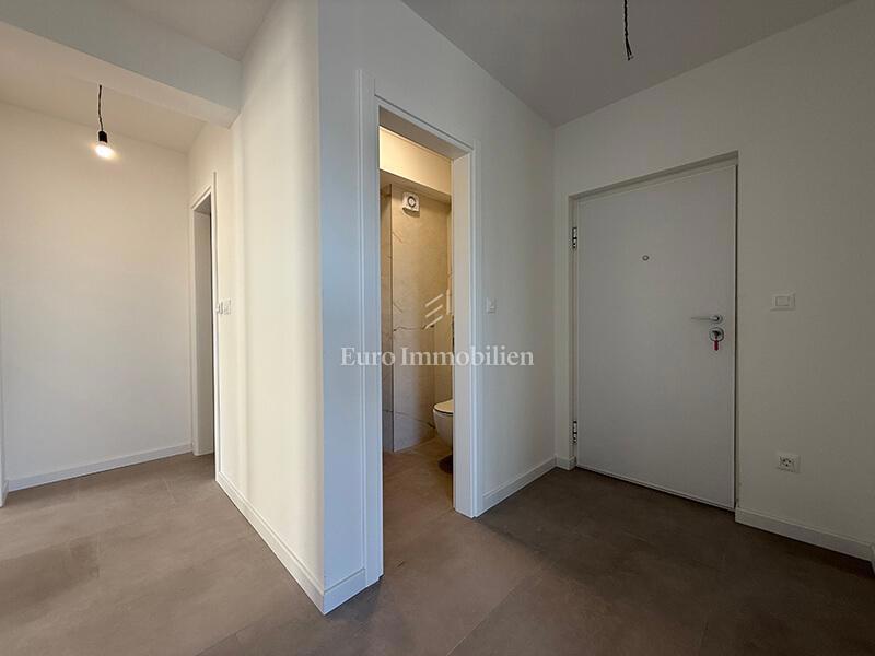 Apartment Zu verkaufen - SPLITSKO-DALMATINSKA MAKARSKA