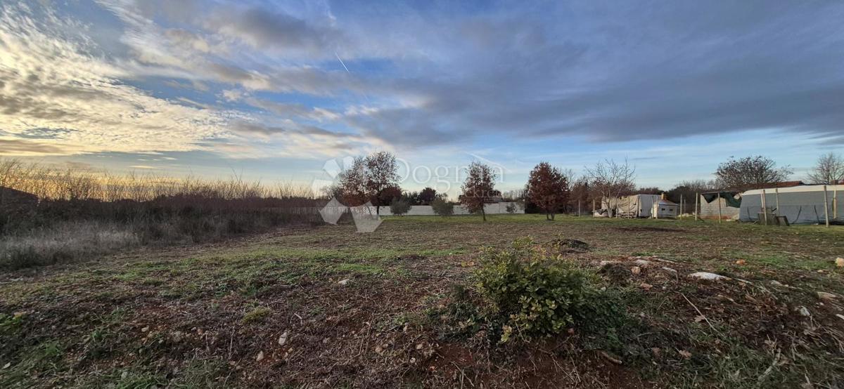 Land For sale - Istarska Marčana - foto 2/13