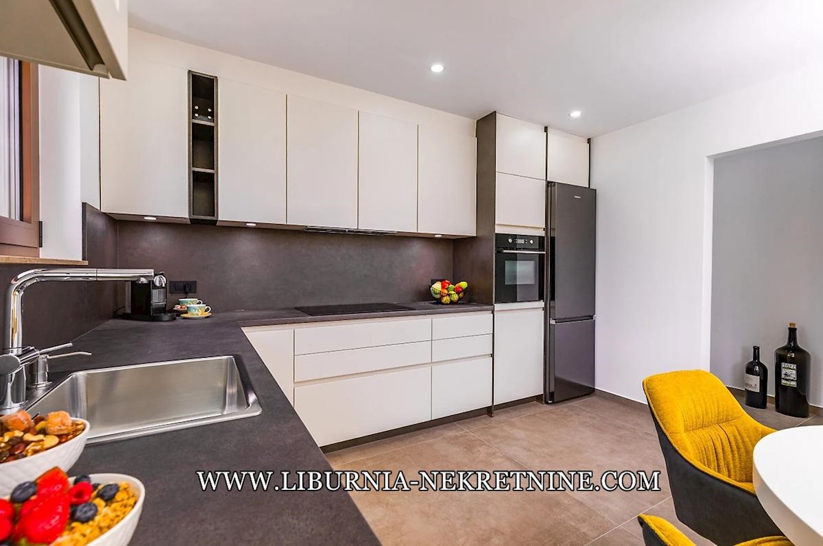 Casa In vendita - PRIMORSKO-GORANSKA KRK