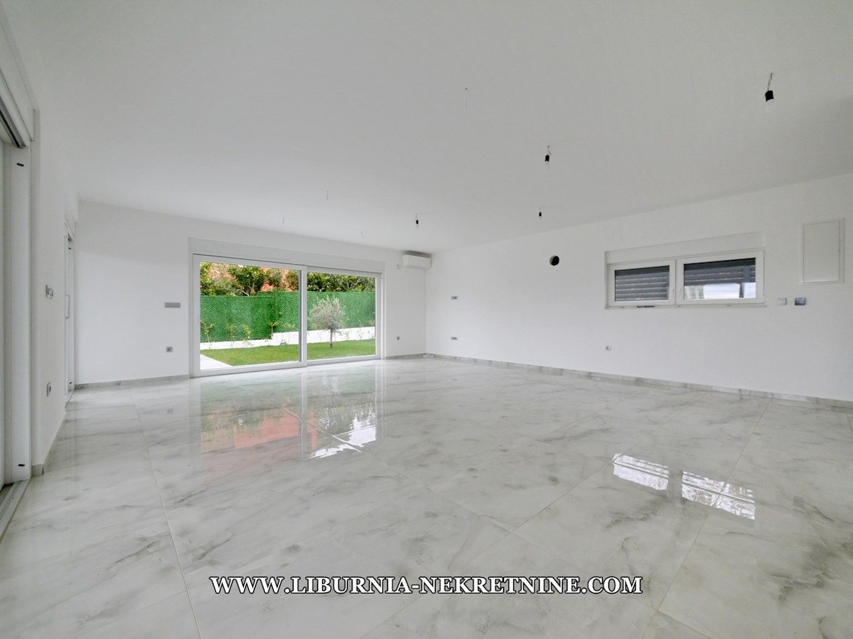 Casa In vendita - PRIMORSKO-GORANSKA KRK