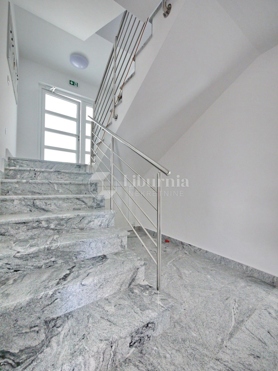 Apartment Zu verkaufen - PRIMORSKO-GORANSKA KRK