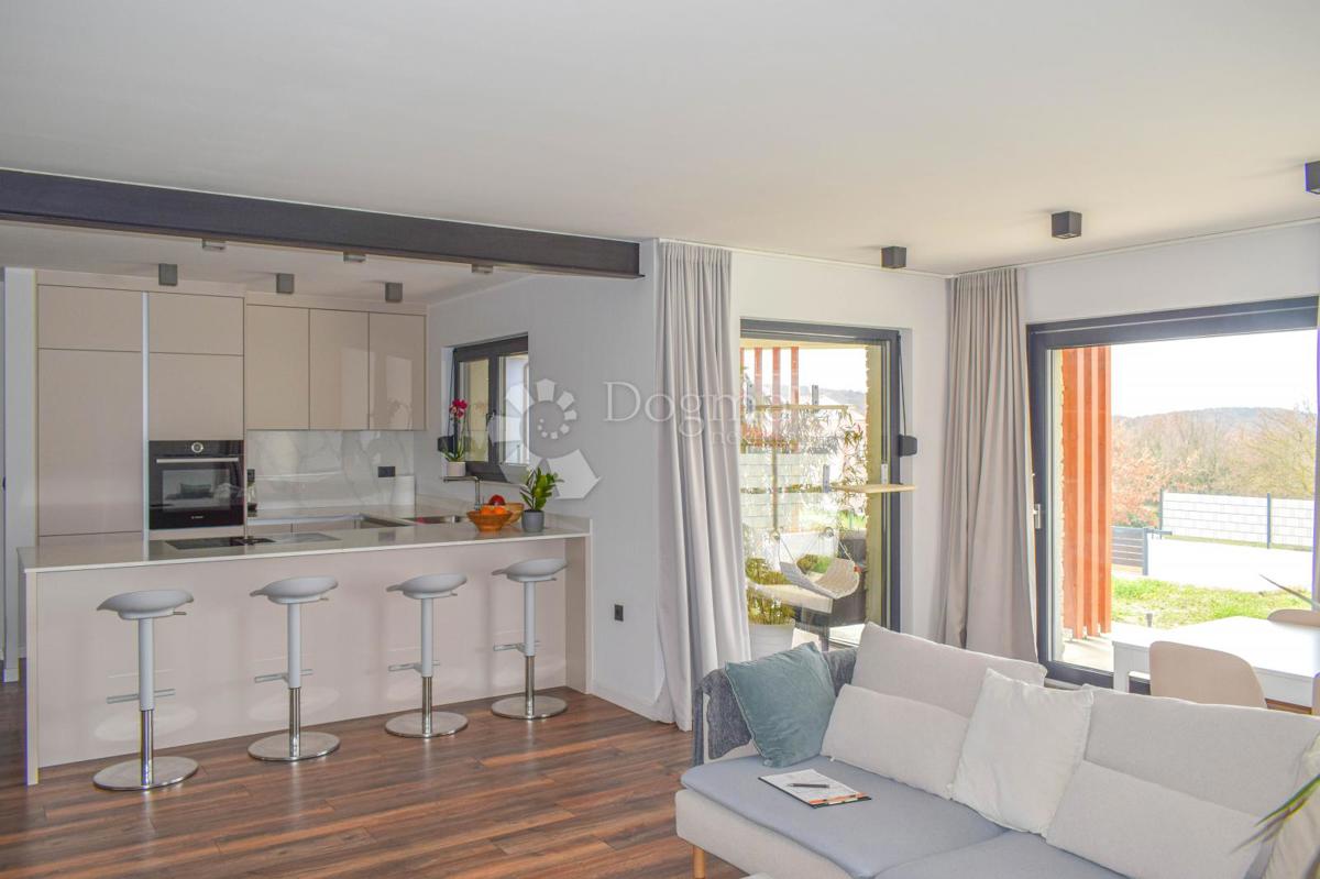 Casa In vendita - ISTARSKA ROVINJ