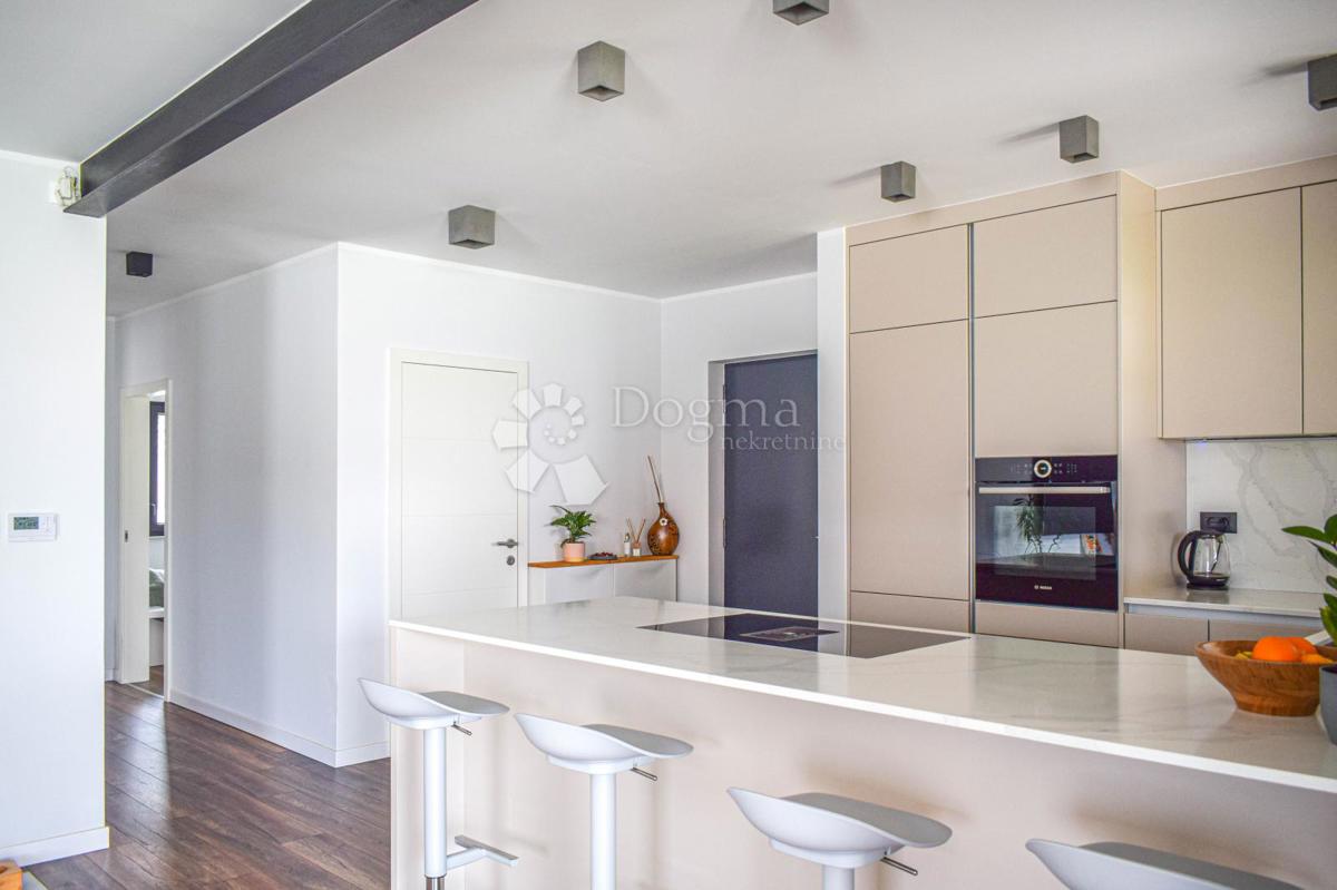 Casa In vendita - ISTARSKA ROVINJ