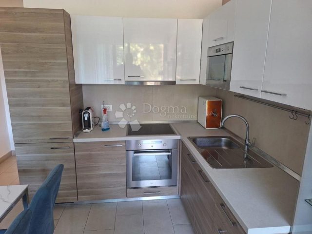 Flat For sale - Splitsko-dalmatinska Podstrana - foto 5/11