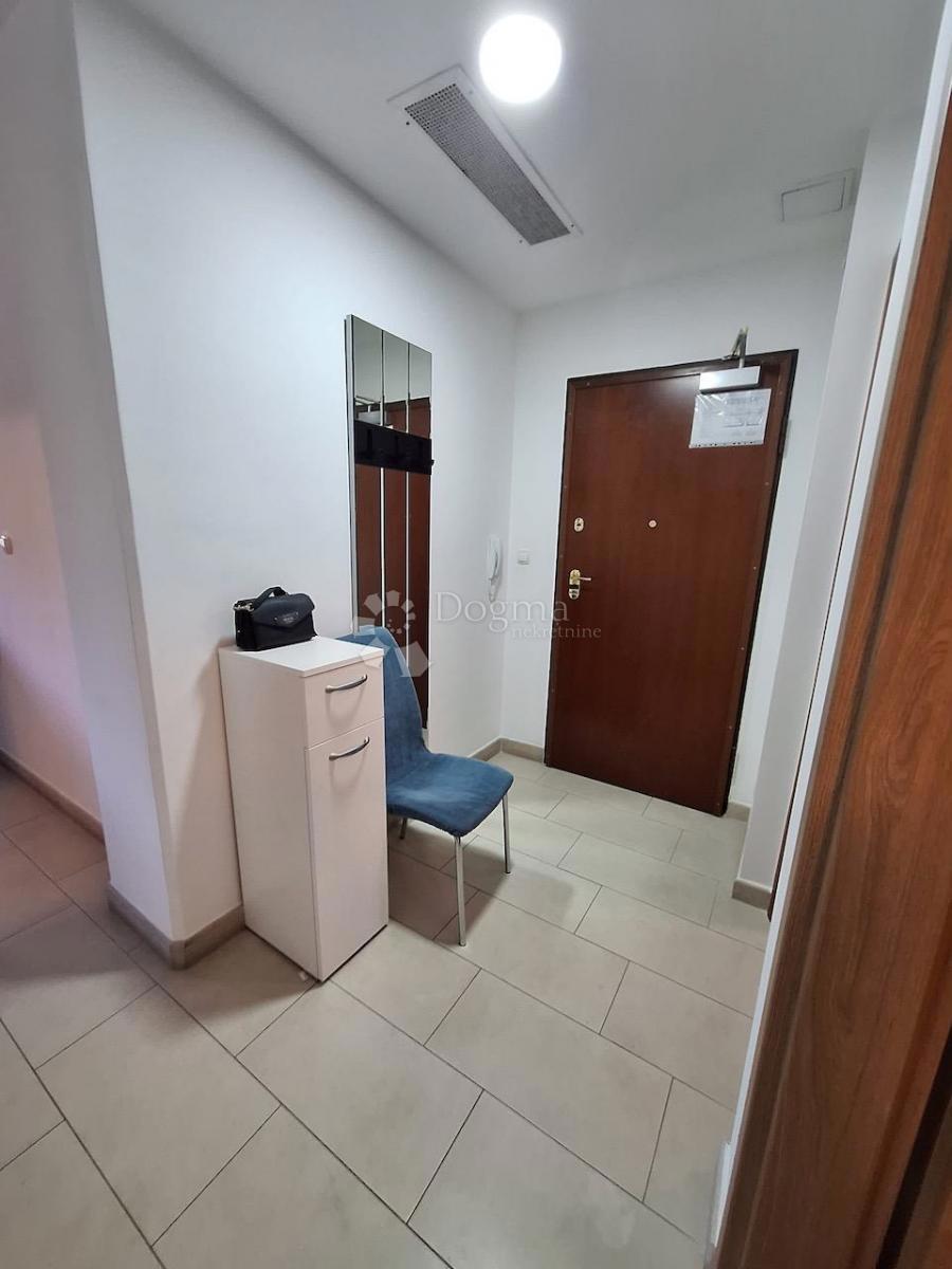 Appartement À vendre - SPLITSKO-DALMATINSKA PODSTRANA