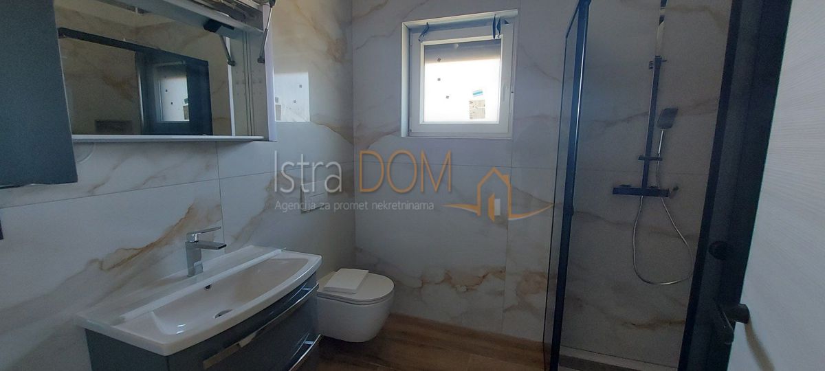 House For sale - ISTARSKA LIŽNJAN