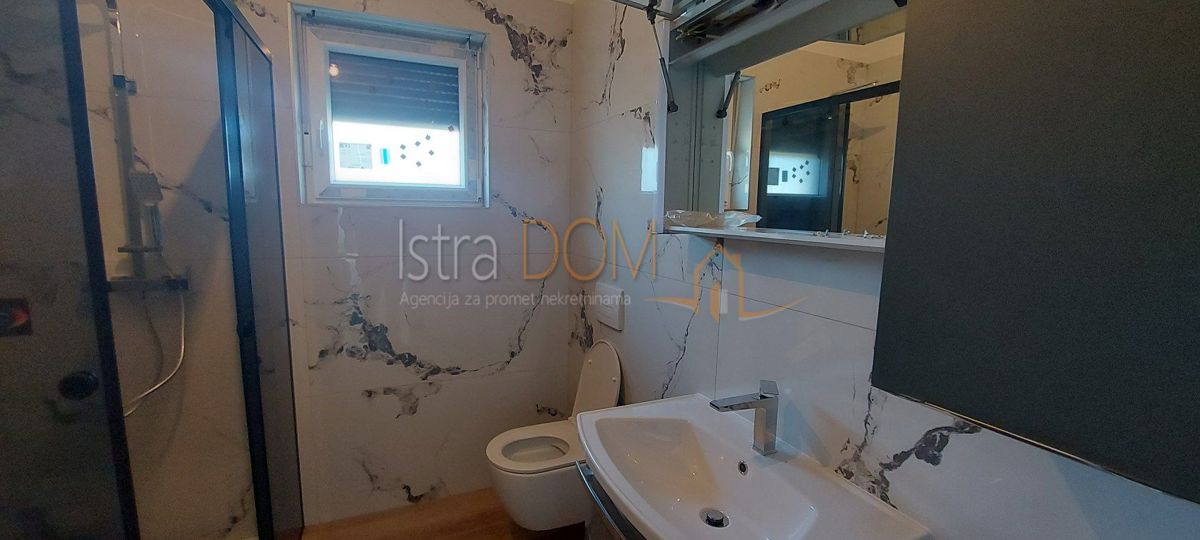 House For sale - ISTARSKA LIŽNJAN
