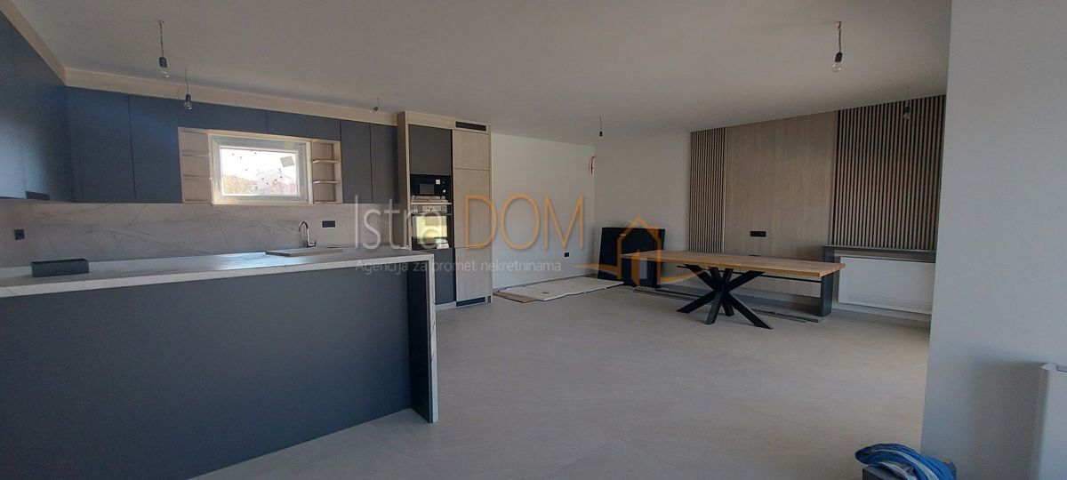 House For sale - ISTARSKA LIŽNJAN