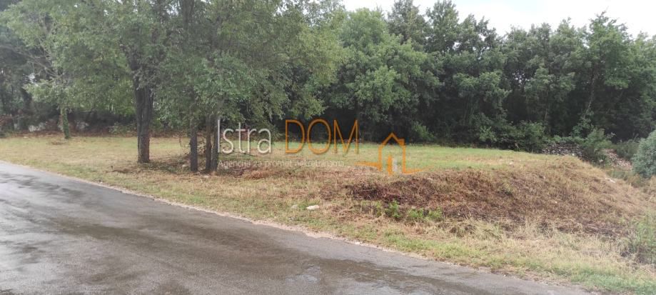 Działka Na sprzedaż - Istarska Marčana - foto 1/2