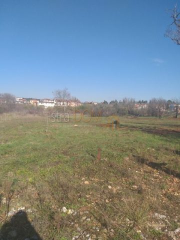Grundstück zu verkaufen 1617 m² – Pula