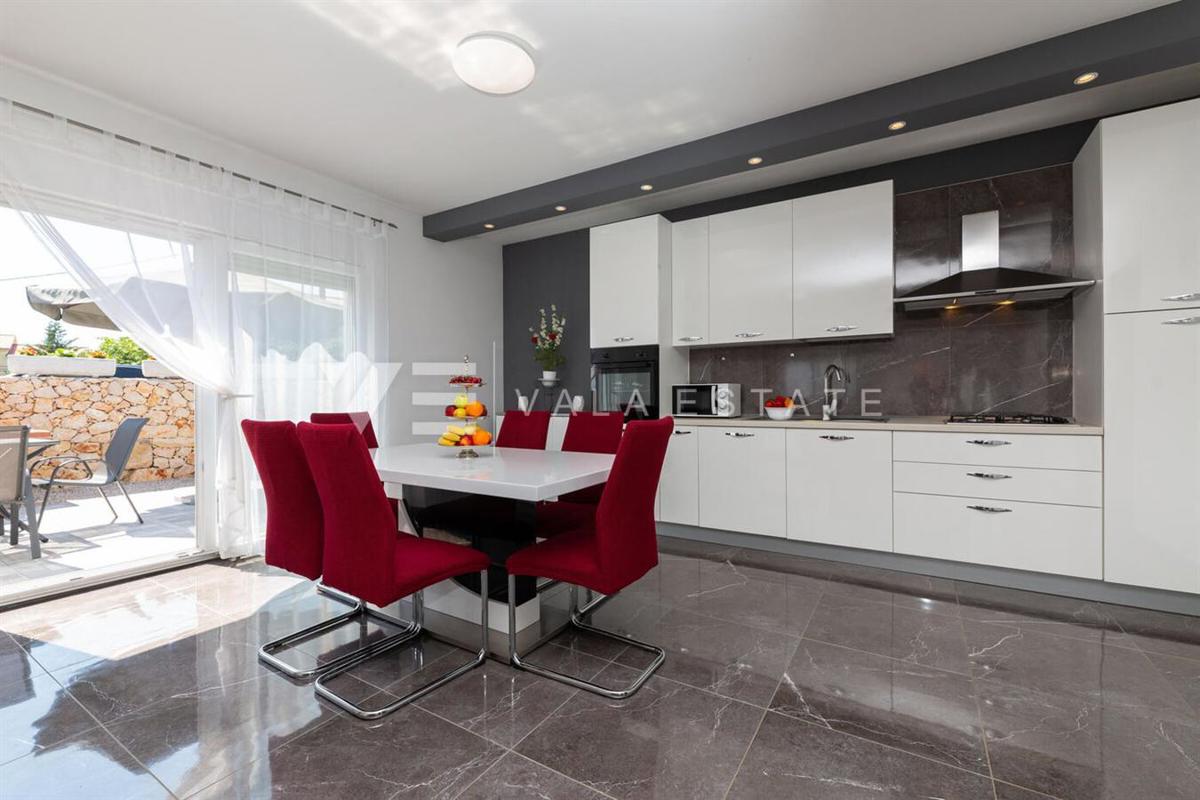 Casa In vendita - PRIMORSKO-GORANSKA KRK