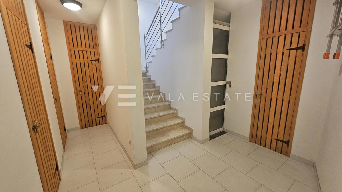 Flat For sale - PRIMORSKO-GORANSKA KRK