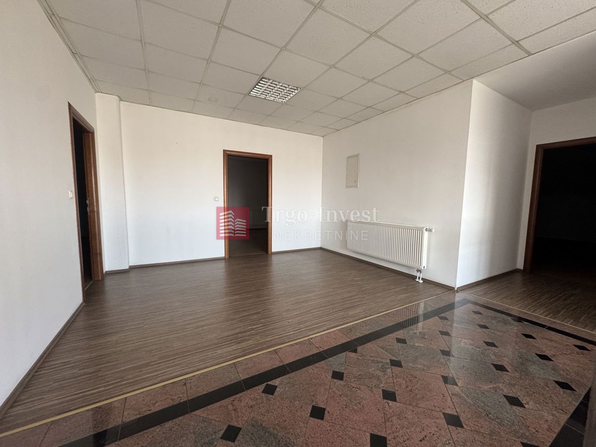 Poslovni prostor Za najam - BRODSKO-POSAVSKA SLAVONSKI BROD