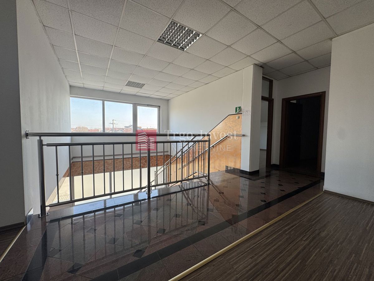 Poslovni prostor Za najam - BRODSKO-POSAVSKA SLAVONSKI BROD