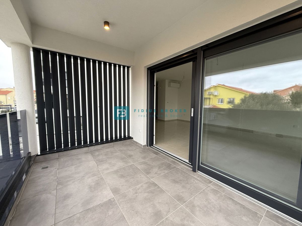 Flat For sale - ŠIBENSKO-KNINSKA VODICE