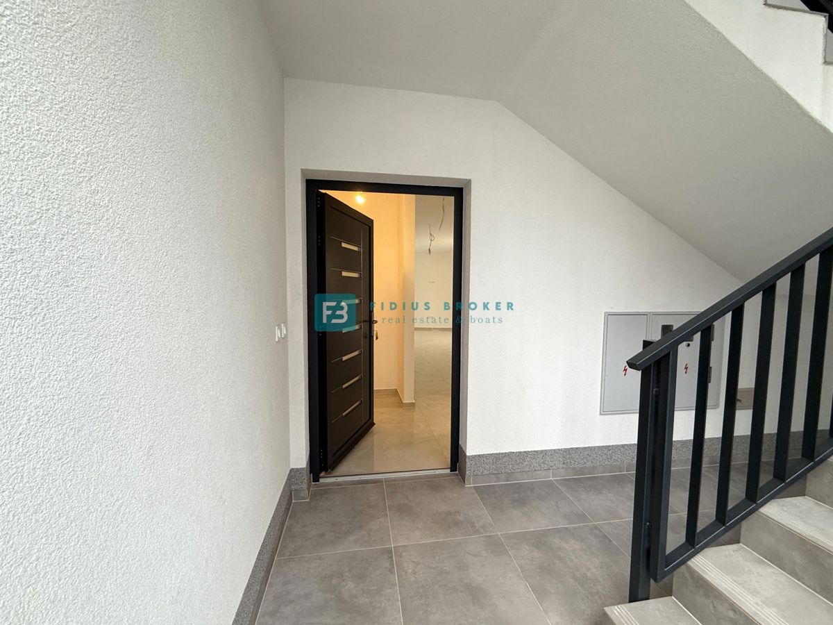 Flat For sale - šibensko-kninska Vodice - foto 3/19